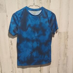 Tek Gear Blue Wave Pattern Shirt